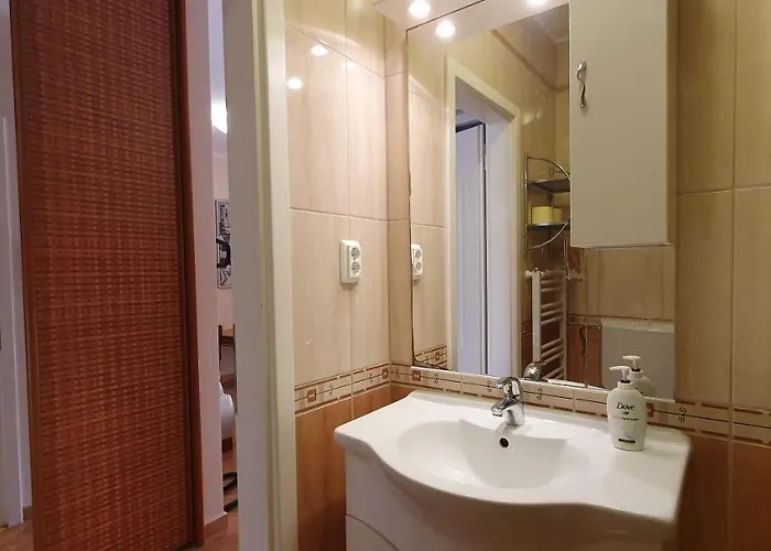 Apartament Bazsi Golden