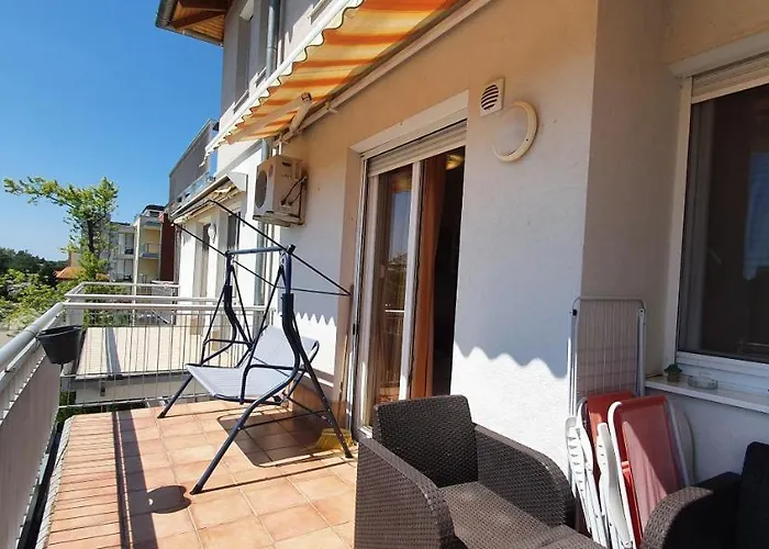 Apartament Bazsi Golden